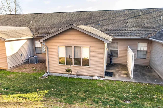 $215,000 | 4332 North Fulton Avenue, Evansville, IN 47710