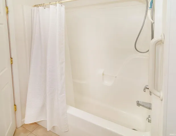 $215,000 | 4332 North Fulton Avenue, Evansville, IN 47710