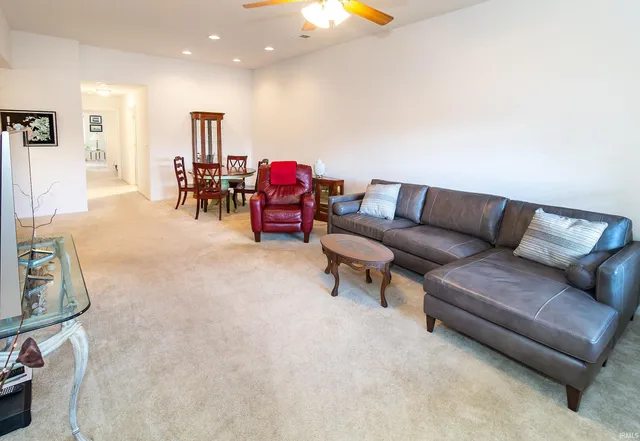 $215,000 | 4332 North Fulton Avenue, Evansville, IN 47710