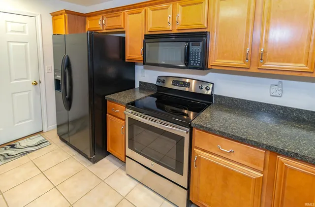 $215,000 | 4332 North Fulton Avenue, Evansville, IN 47710