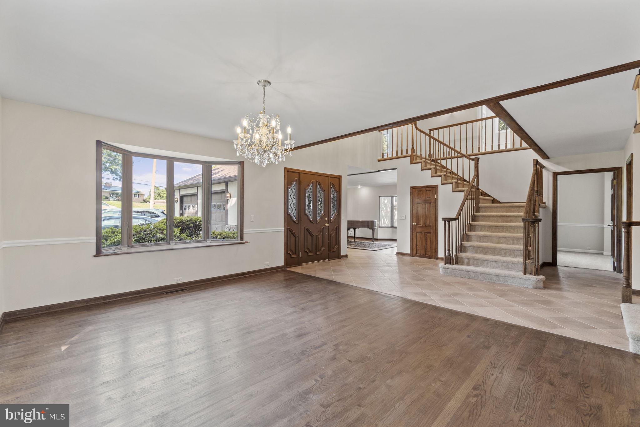 6515 Brooklyn Bridge Road Laurel, MD 20707 - Photo 3 of 39 Dining room