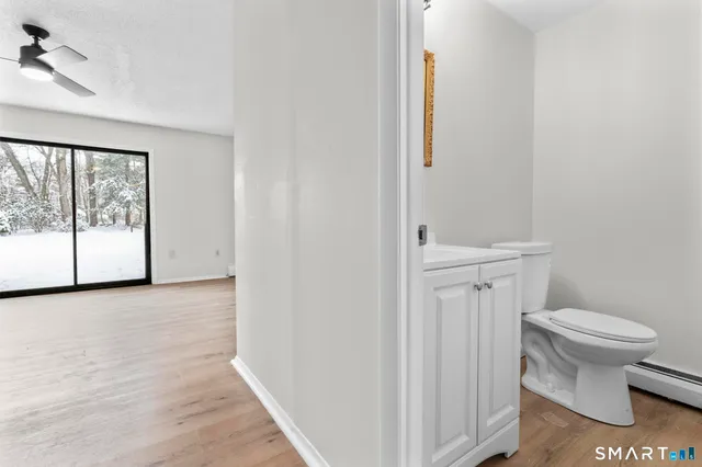 $179,777 | 83 Sutton Place, Unit 83, Bloomfield, CT 06002