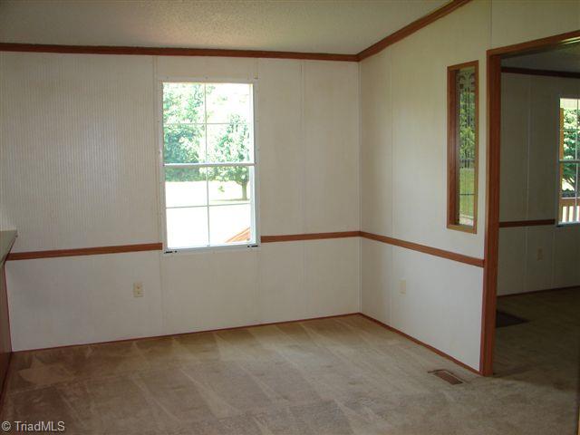 958 Langley Road Staley, NC 27355 - Photo 20 of 30 Dining room