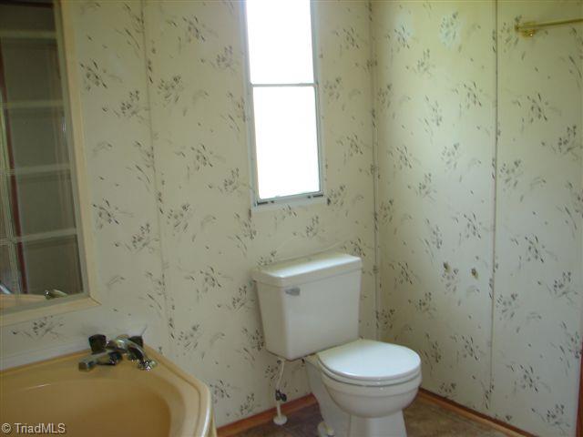 958 Langley Road Staley, NC 27355 - Photo 26 of 30 Master Bath