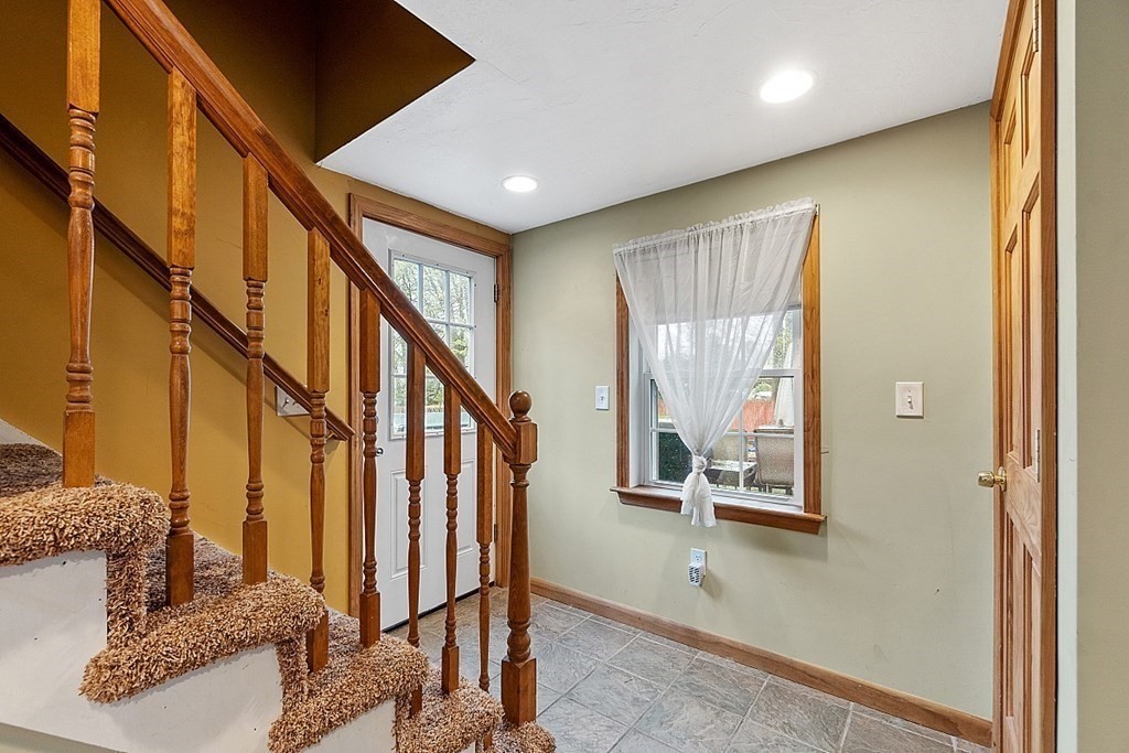 40 Elbridge Road Auburn, MA 01501 - Photo 20 of 38 Gallery Image 20