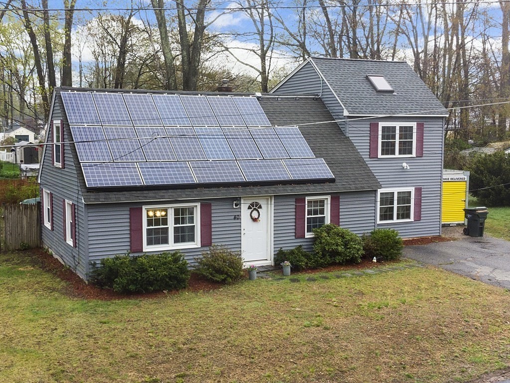 40 Elbridge Road Auburn, MA 01501 - Photo 2 of 38 Gallery Image 2