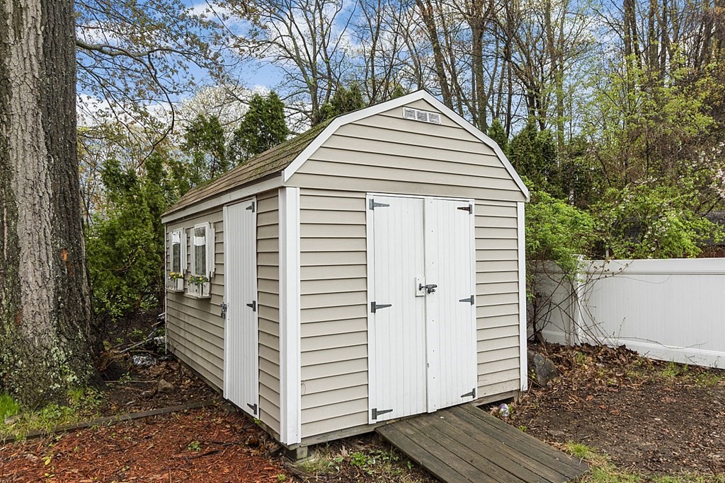 40 Elbridge Road Auburn, MA 01501 - Photo 38 of 38 Gallery Image 38