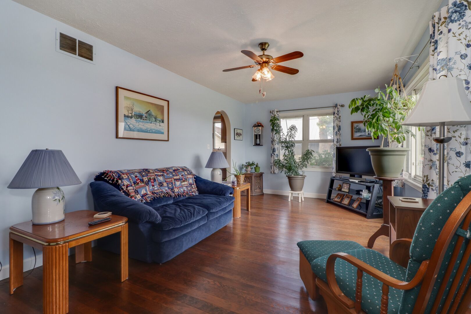 509 Division Road Wapella, IL 61777 - Photo 10 of 27 a living room with furniture and a flat screen tv