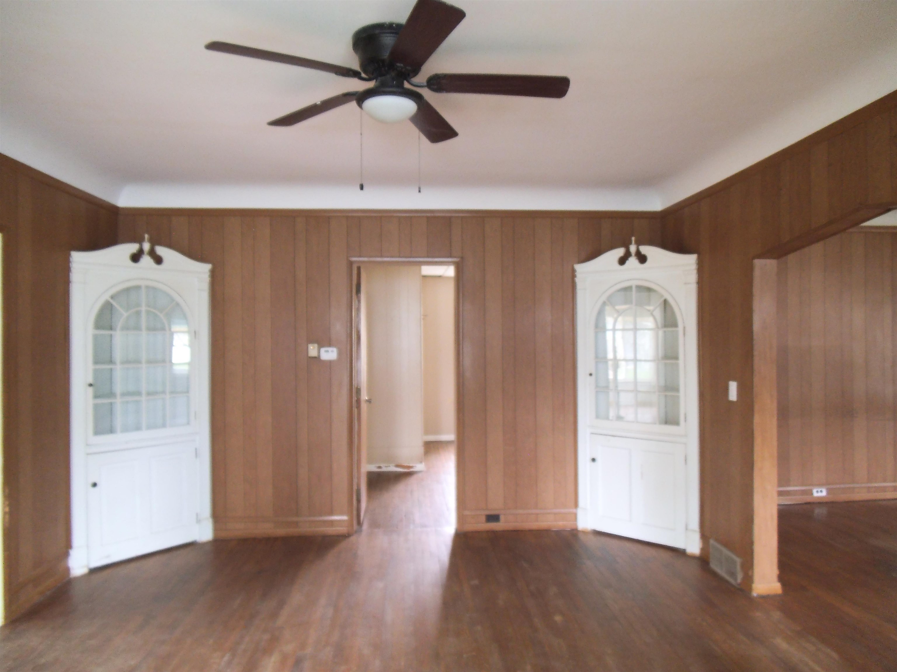 2172 2nd Street Bay City, MI 48708 - Photo 6 of 19 Gallery Image 6