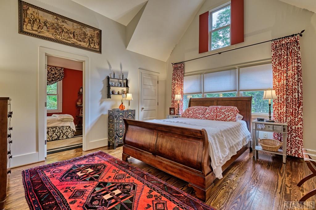 31 Randall Road Highlands, NC 28741 - Photo 19 of 25 Gallery Image 19