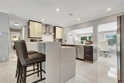 $925,000 | 424 Northeast 27th Drive, Wilton Manors, FL 33334