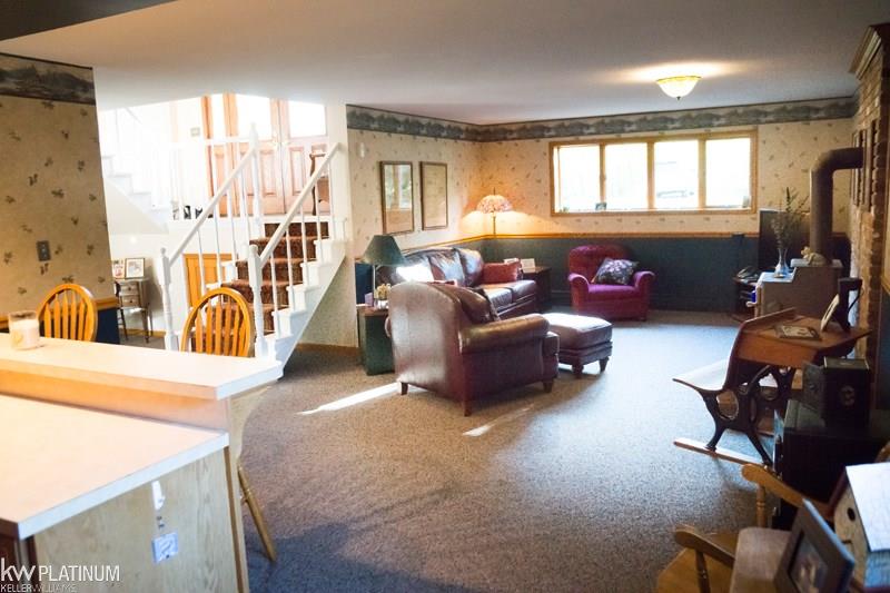3861 State Road Fort Gratiot, MI 48059 - Photo 26 of 62 31321054-25.JPG