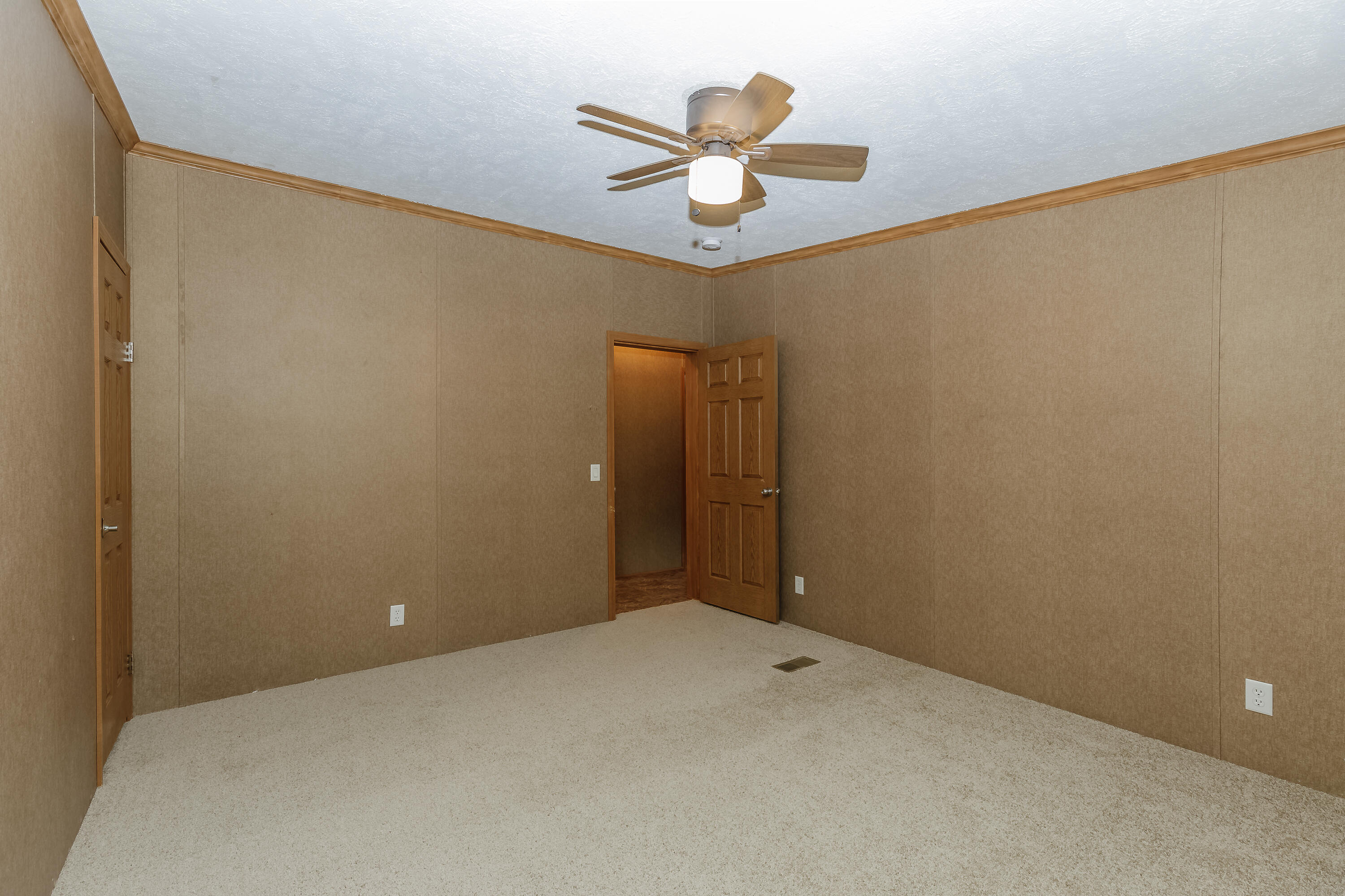 707 Grand Center Road Chickamauga, GA 30707 - Photo 19 of 35 Bedroom