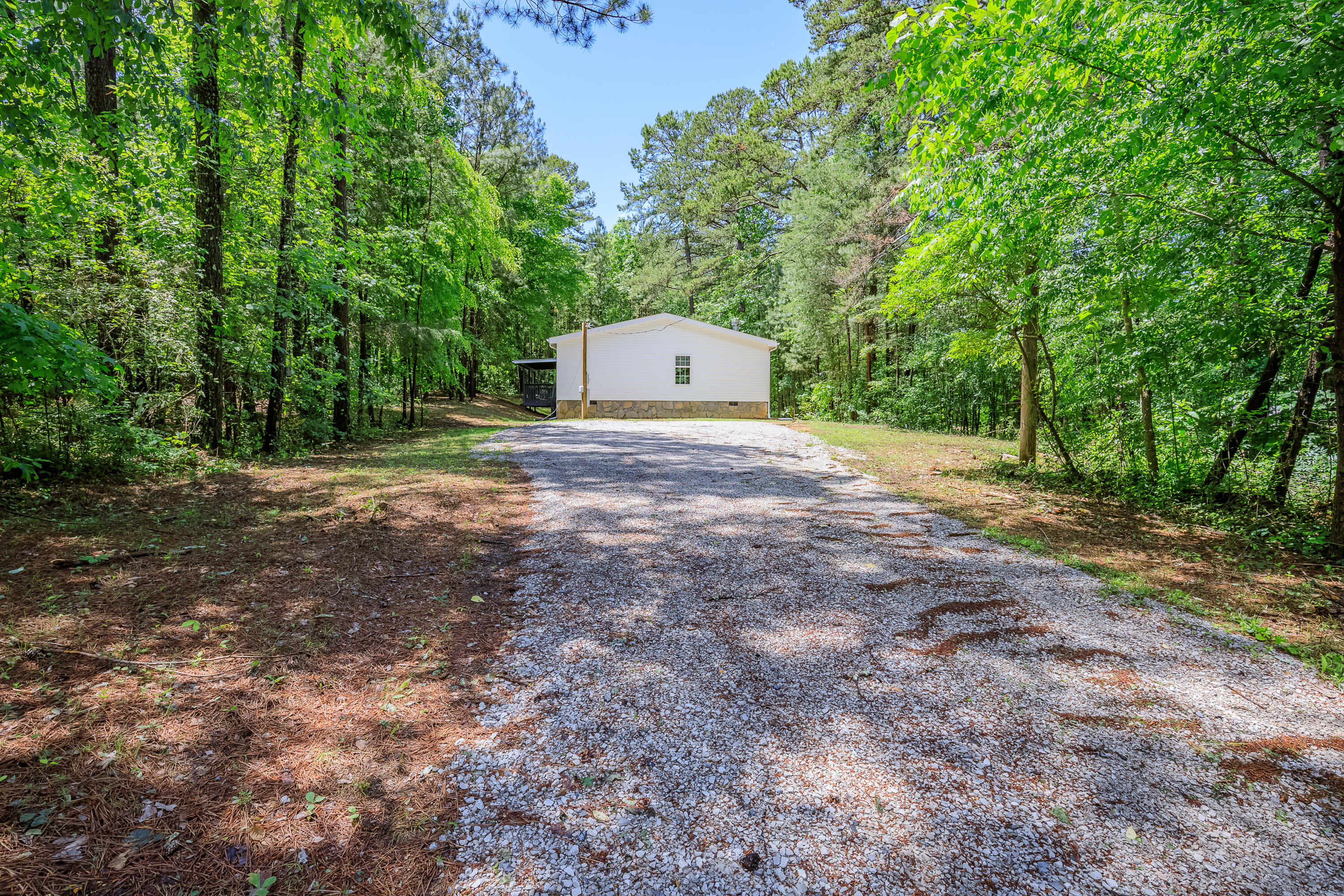 707 Grand Center Road Chickamauga, GA 30707 - Photo 27 of 35 Driveway