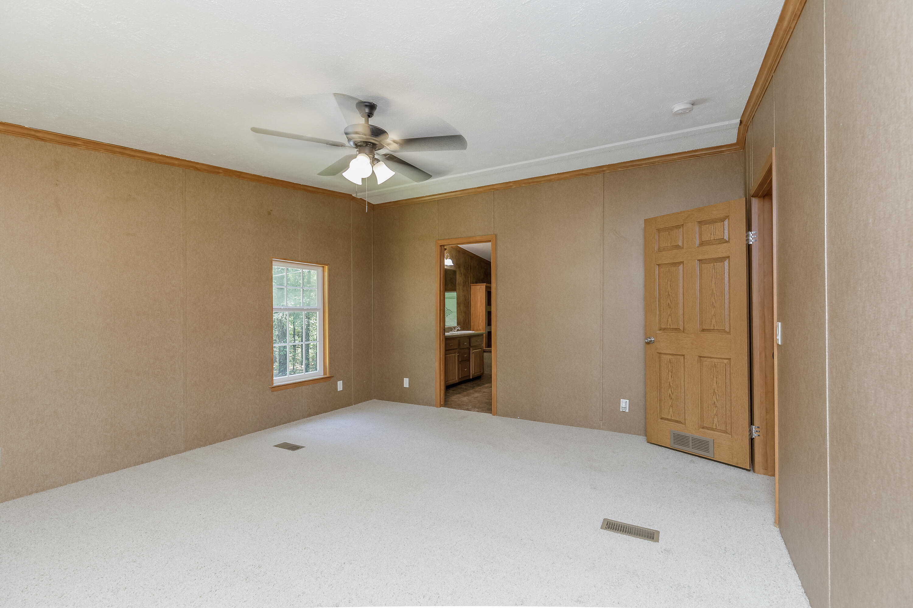 707 Grand Center Road Chickamauga, GA 30707 - Photo 10 of 35 Master Bedroom