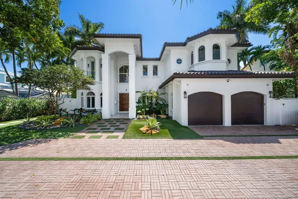 $5,199,000 | 2614 Castilla Isle, Fort Lauderdale, FL 33301