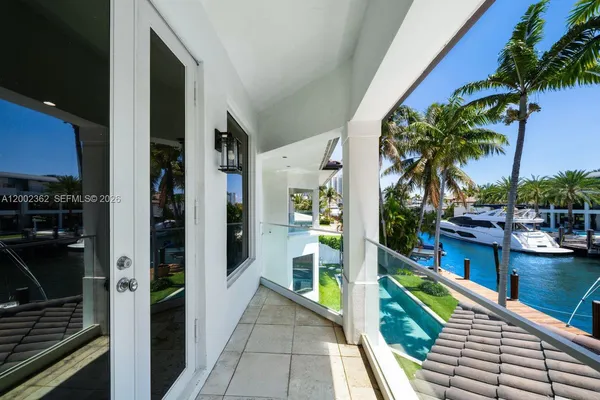 $5,199,000 | 2614 Castilla Isle, Fort Lauderdale, FL 33301