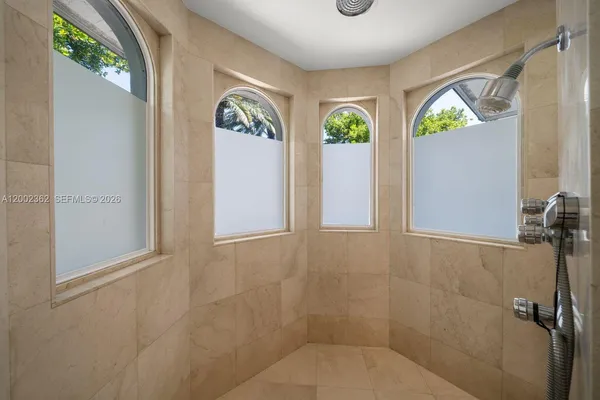 $5,199,000 | 2614 Castilla Isle, Fort Lauderdale, FL 33301