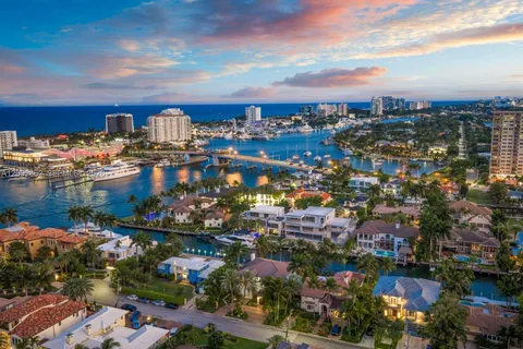 $5,199,000 | 2614 Castilla Isle, Fort Lauderdale, FL 33301