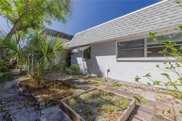 $1,795 | 204 Mindy Drive, Unit 204, Largo, FL 33771