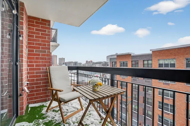 $775,000 | 700 1st Street, Unit 7T, Hoboken, NJ 07030