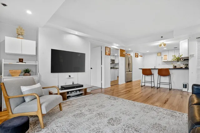 $775,000 | 700 1st Street, Unit 7T, Hoboken, NJ 07030