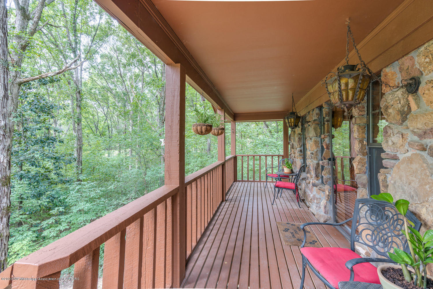 460 Vinson Road Hernando, MS 38632 - Photo 8 of 26 460-Vinson-Road-snapsold-screen-203351-8