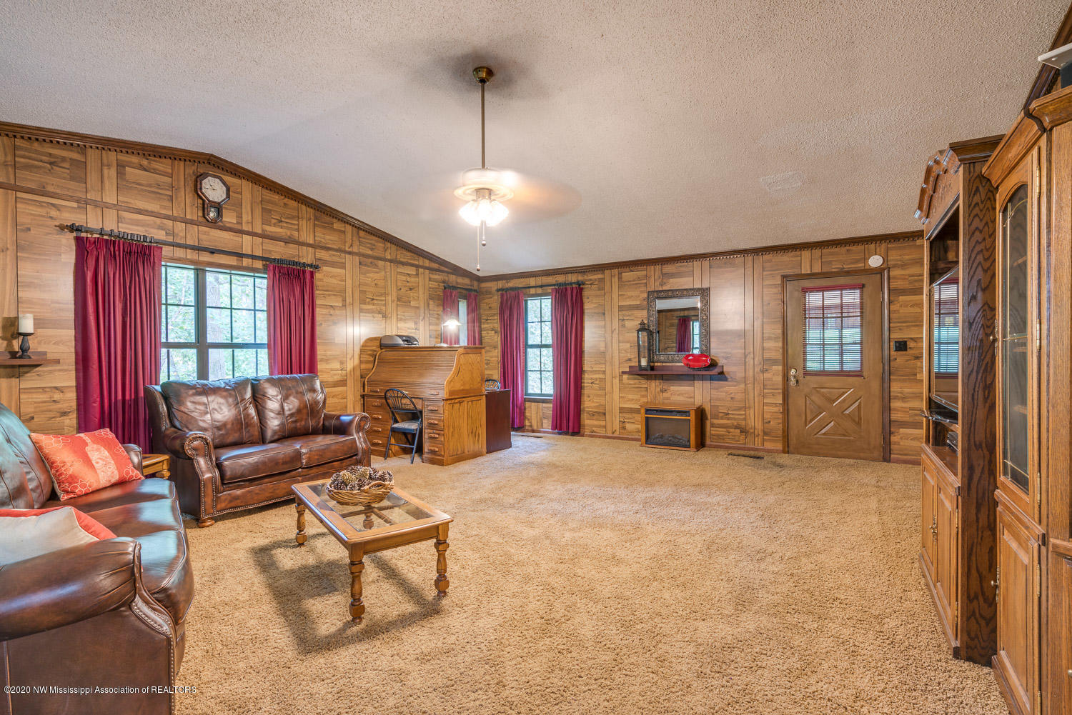 460 Vinson Road Hernando, MS 38632 - Photo 10 of 26 460-Vinson-Road-snapsold-screen-203351-1