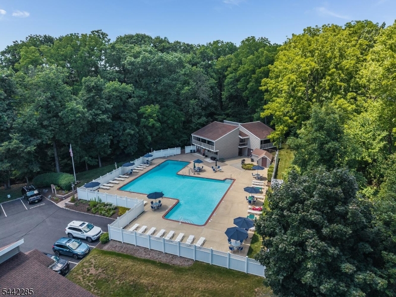 91 North Slope Clinton, NJ 08809 - Photo 10 of 25