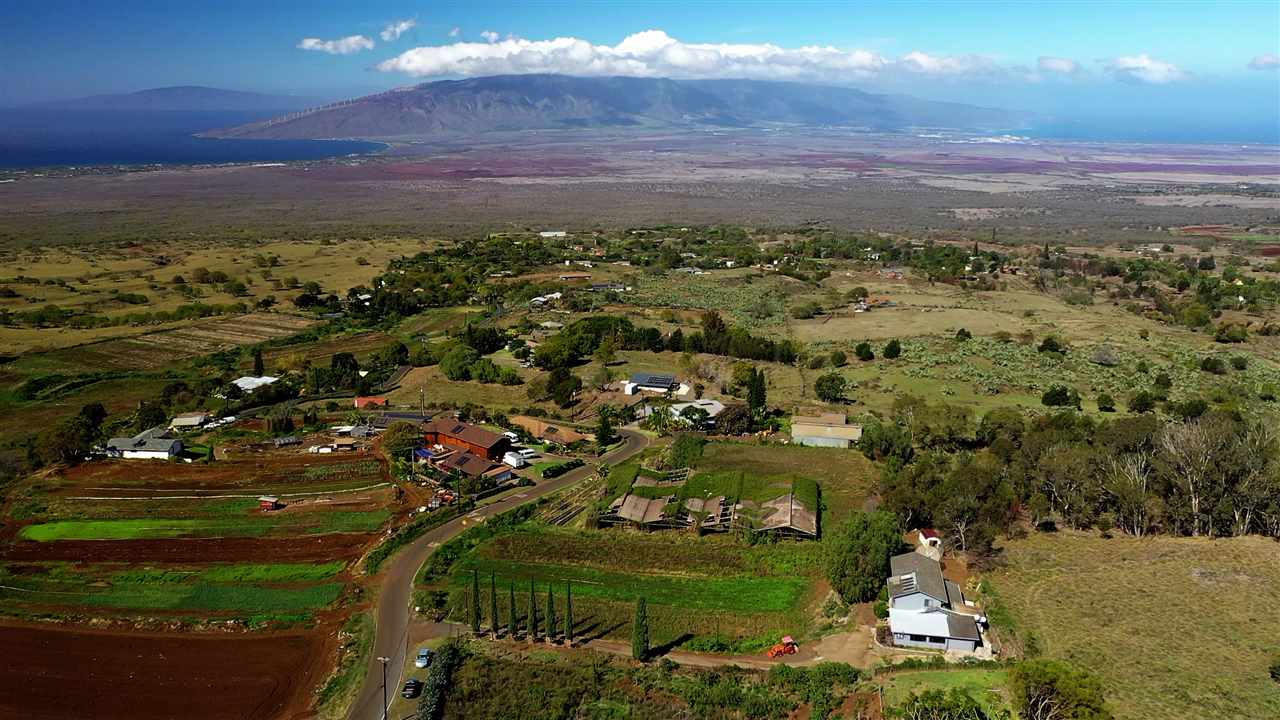 586 Naalae Road Kula, HI 96790 - Photo 4 of 30 a view of a city with ocean view