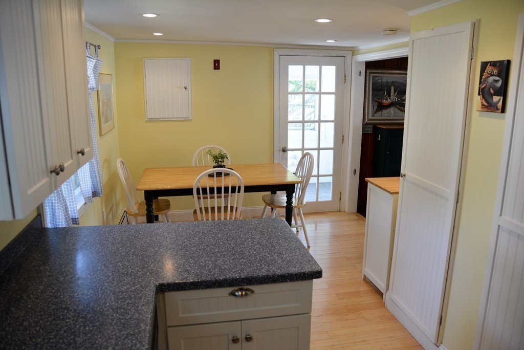 21 East Shore Road Holbrook, MA 02343 - Photo 12 of 30