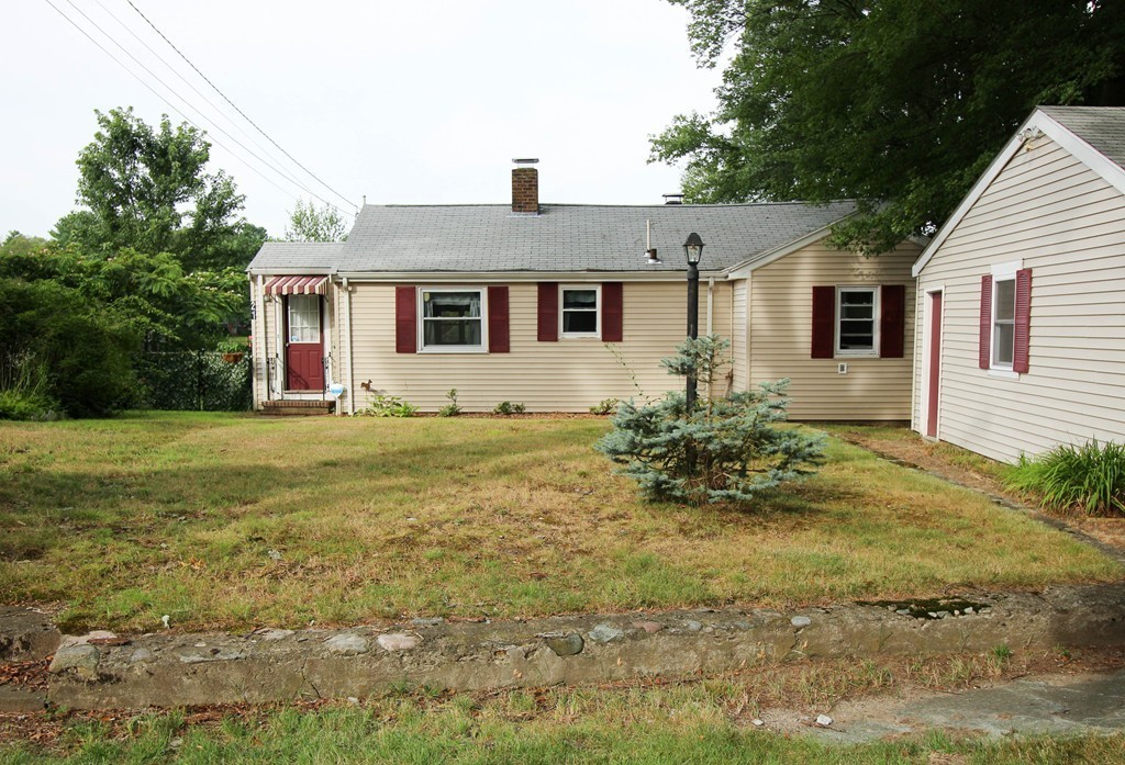 21 East Shore Road Holbrook, MA 02343 - Photo 8 of 30