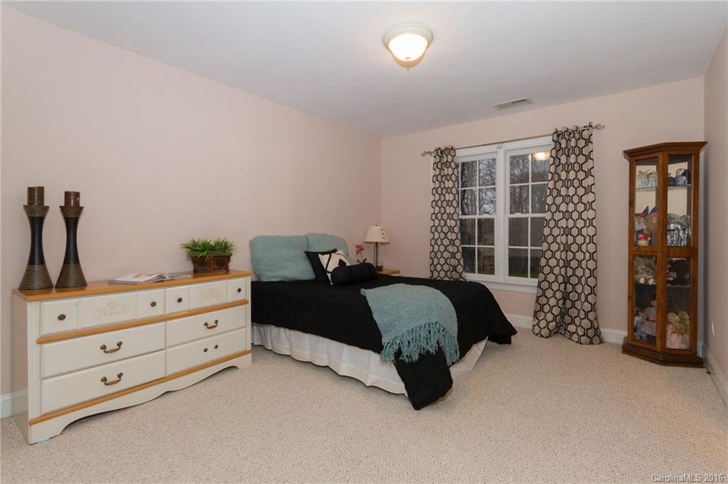 303 Beaten Path Road Mooresville, NC 28117 - Photo 13 of 24 Gallery Image 13