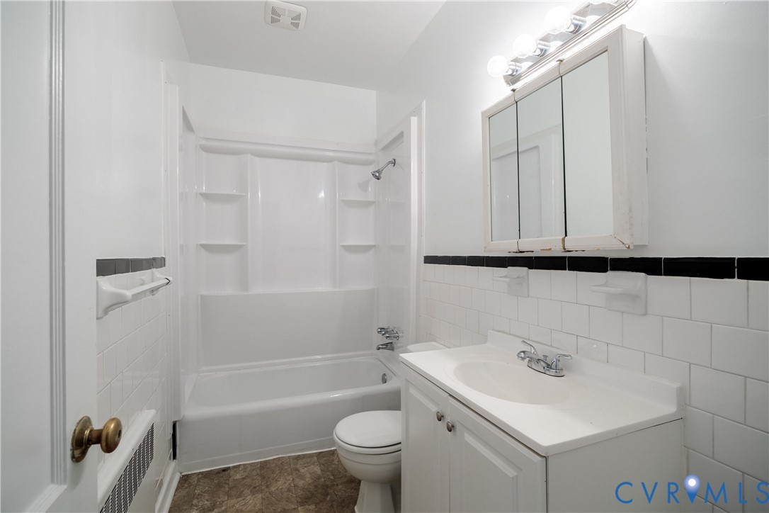 2506 Kenmore Road Henrico, VA 23228 - Photo 31 of 37