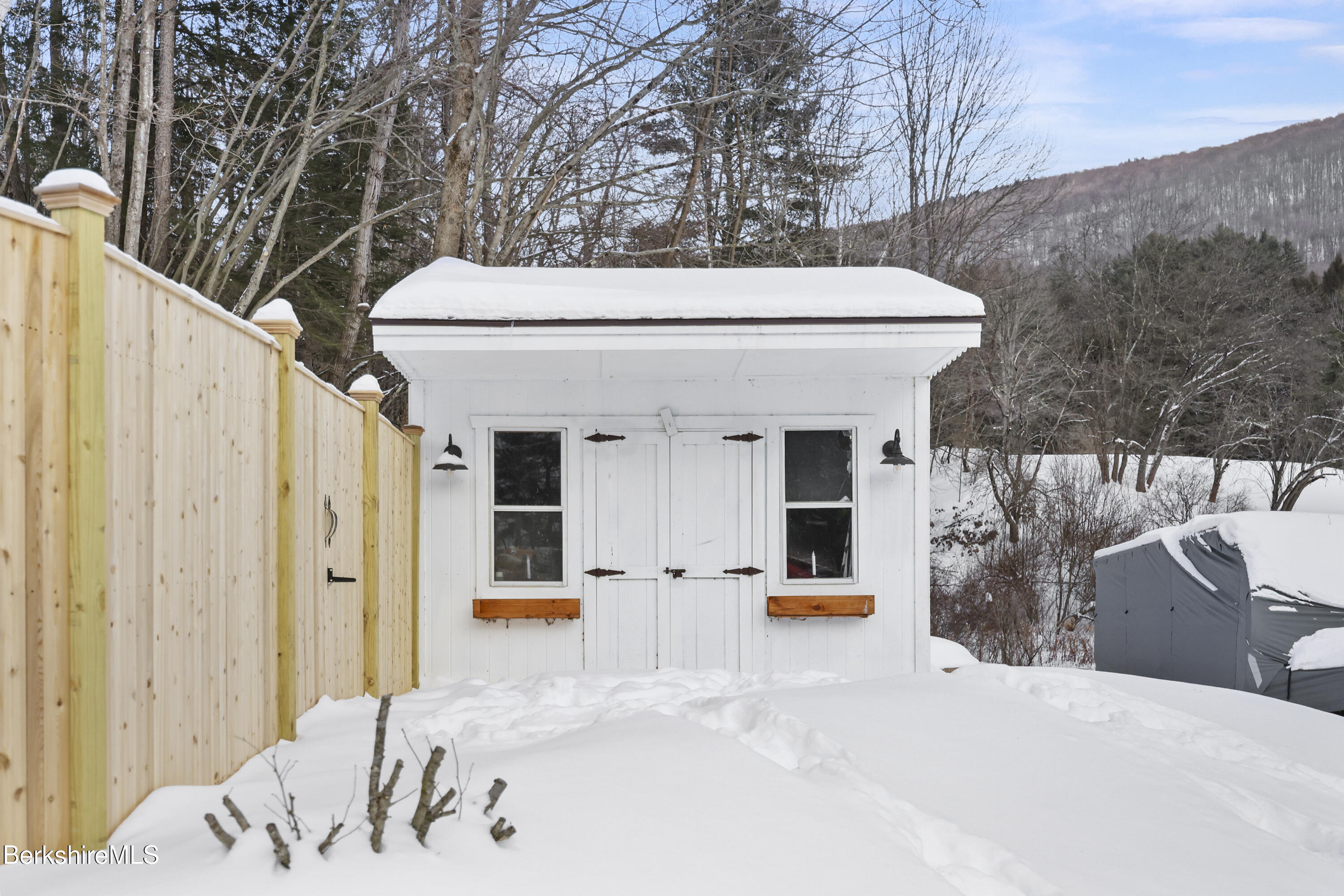 624 River Road Clarksburg, MA 01247 - Photo 26 of 40 Shed
