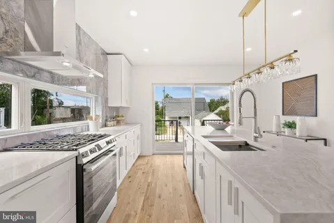 $1,050,000 | 2118 Rand Place Northeast, Washington, DC 20002