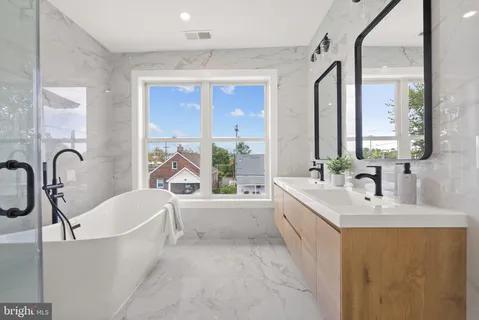 $1,050,000 | 2118 Rand Place Northeast, Washington, DC 20002