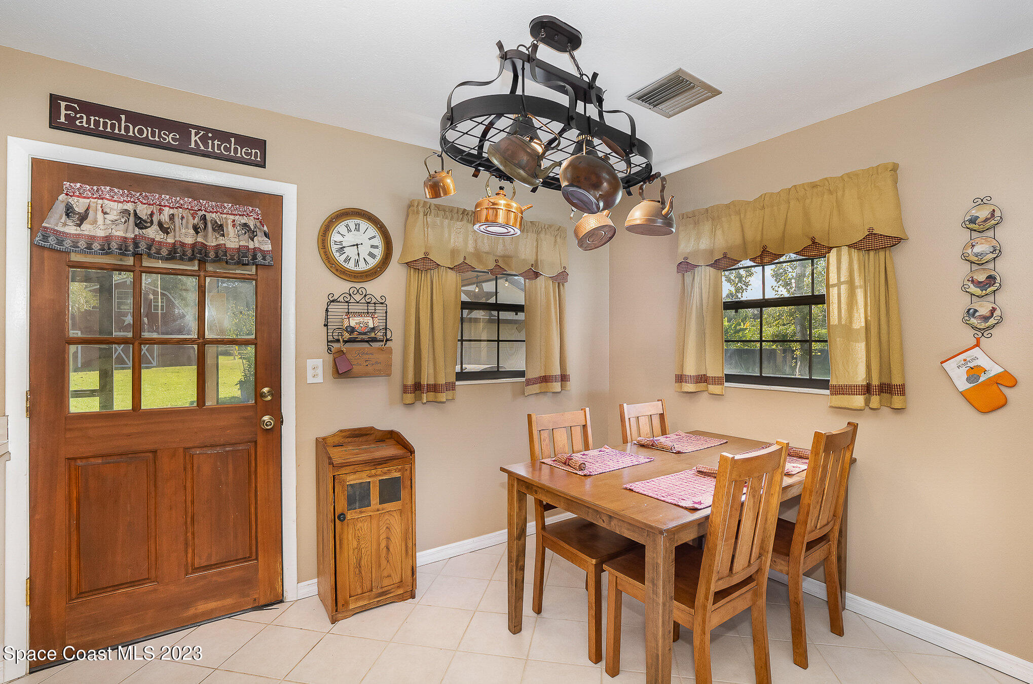 4639 Janet Road Cocoa, FL 32926 - Photo 11 of 41 10 Janet Rd