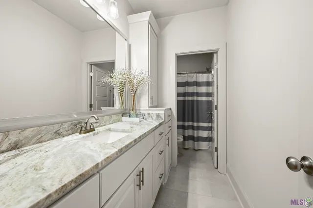 $339,000 | 6504 Silver Oak Drive, Baton Rouge, LA 70817