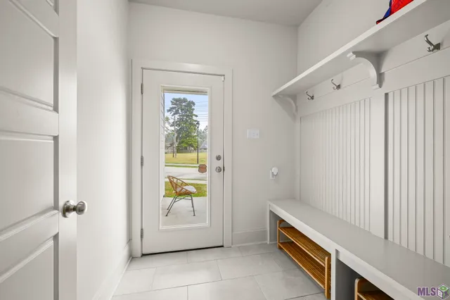 $339,000 | 6504 Silver Oak Drive, Baton Rouge, LA 70817