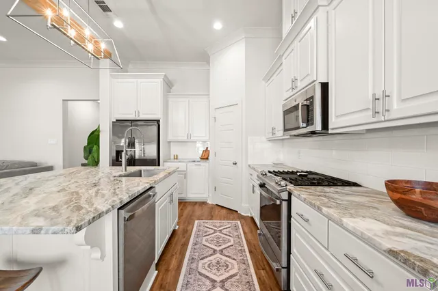 $339,000 | 6504 Silver Oak Drive, Baton Rouge, LA 70817