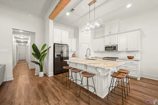 $339,000 | 6504 Silver Oak Drive, Baton Rouge, LA 70817