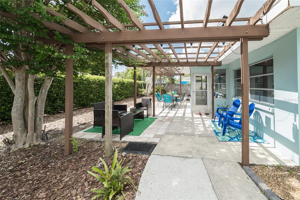 2063 Dunston Cove Road Clearwater, FL 33755 - Photo 30 of 52