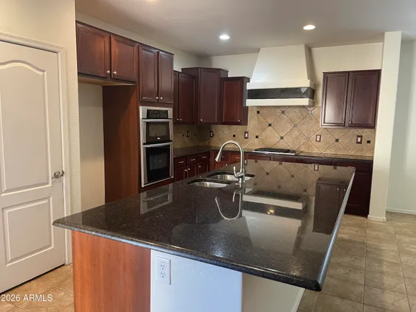 $2,245 | 1699 South Constellation Way, Gilbert, AZ 85295