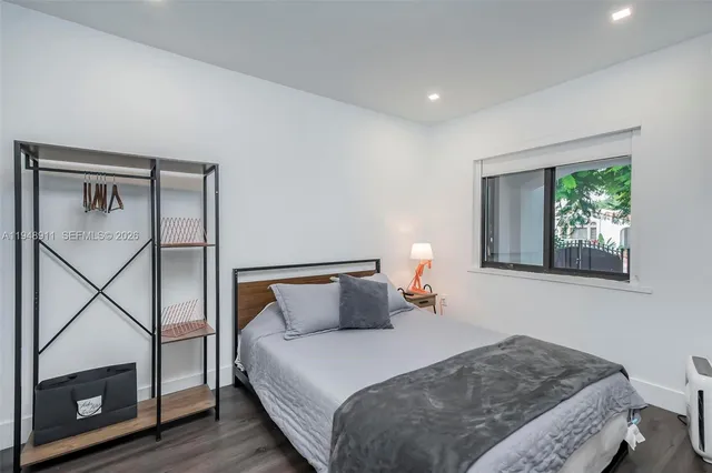 $5,700 | 870 Northeast 82nd Street, Miami, FL 33138