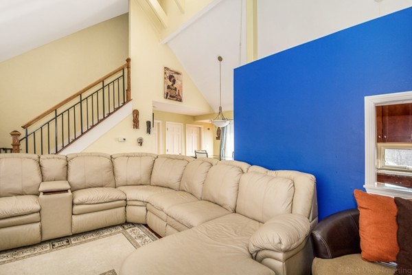 10 Nipmuck Road Paxton, MA 01612 - Photo 5 of 30 Gallery Image 5