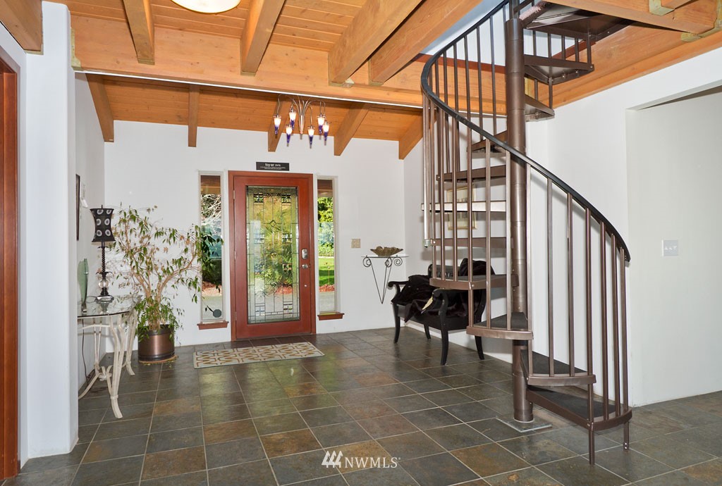 3501 Oak Bay Road Port Hadlock, WA 98339 - Photo 3 of 15 Gallery Image 3