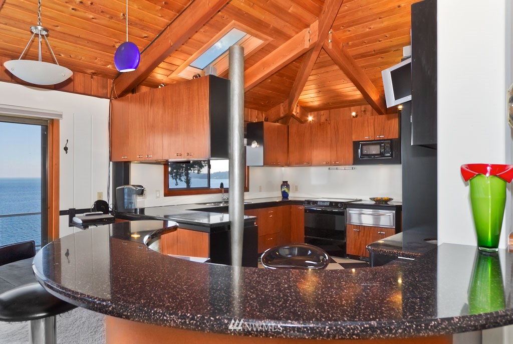 3501 Oak Bay Road Port Hadlock, WA 98339 - Photo 7 of 15 Gallery Image 7