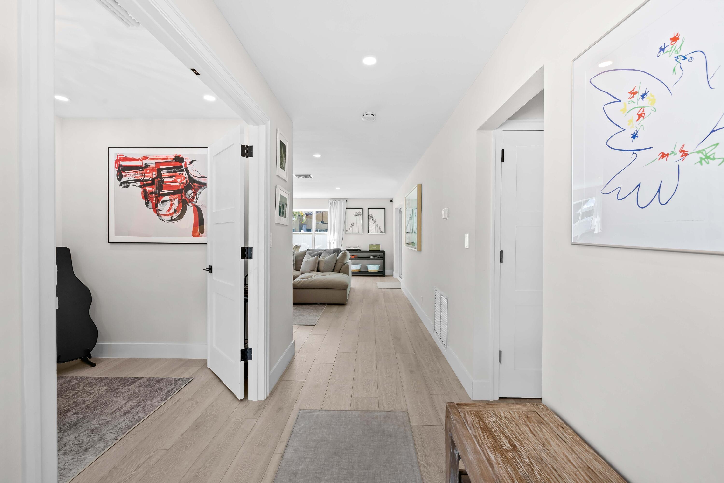 698 West Camino Boca Raton, FL 33486 - Photo 5 of 30 a view of hallway with livingroom and furniture