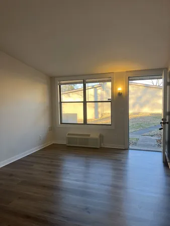 $1,045 | 2421 Madison Street, Unit 13, Clarksville, TN 37043